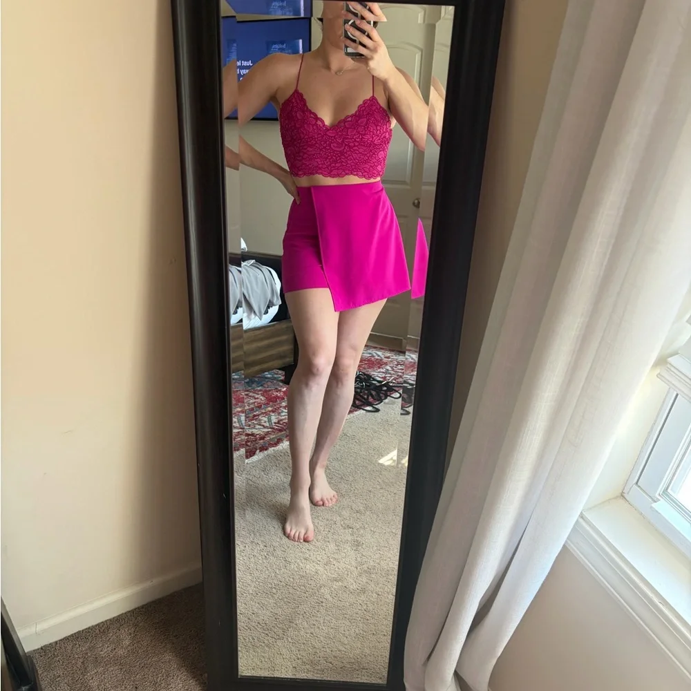 Express Editor Fuchsia Two-Piece Set - Picture 2 of 7
